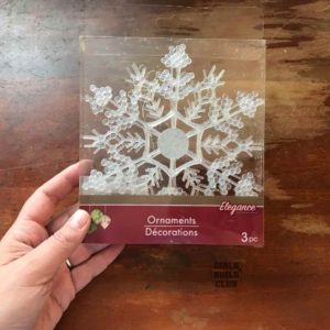 Snowflake ornaments from the Dollar Tree!